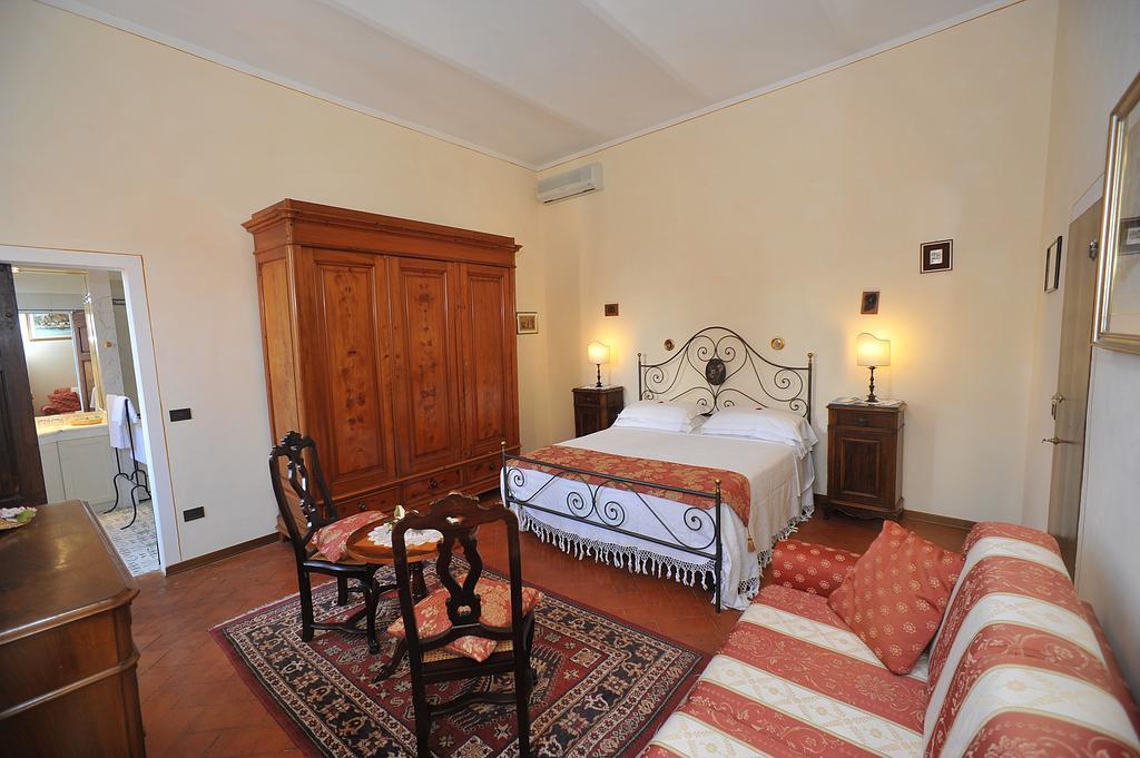 Villa De Fiori Пистойя Номер фото