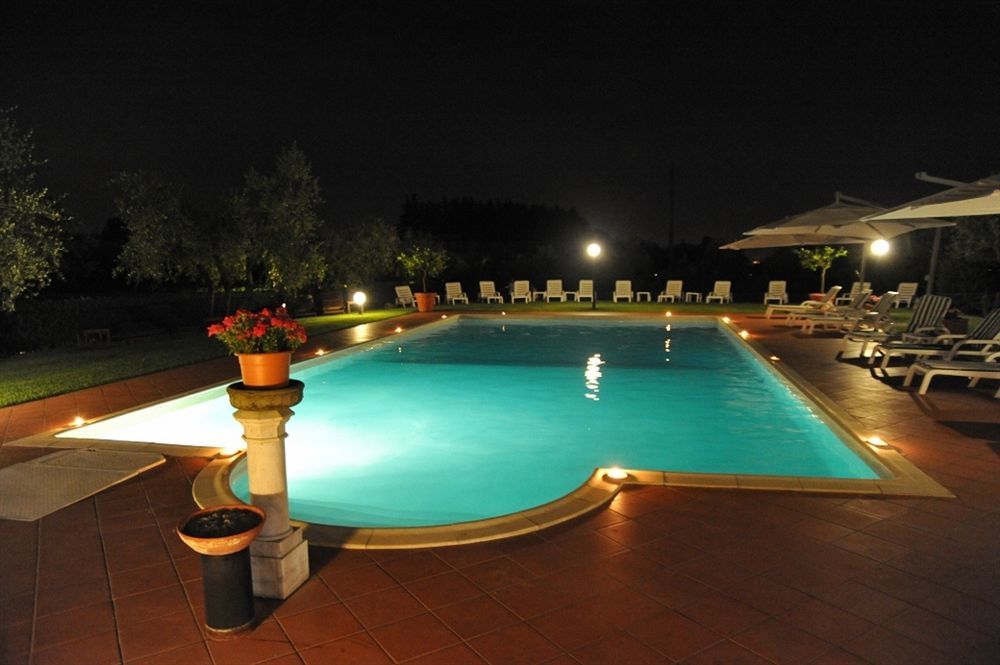 Villa De Fiori Пистойя Экстерьер фото